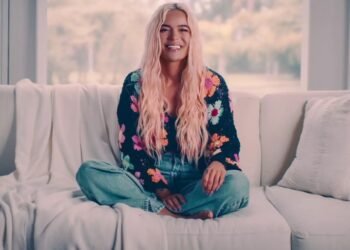 "Karol G: Tomorrow was Beautiful" on Netflix from May 8