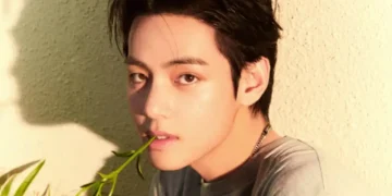 BTS V's "Love Me Again" Achieves 1 Billion Streams on Spotify