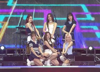 STAYC captivates the audience at the 2025 G-KPOP Concert in Seoul with dynamic performances