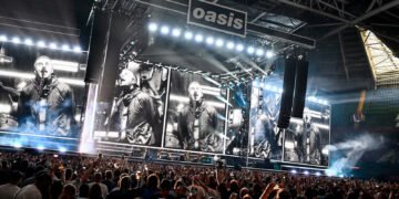 "Oasis" storms Cardiff with a scintillating comeback gig