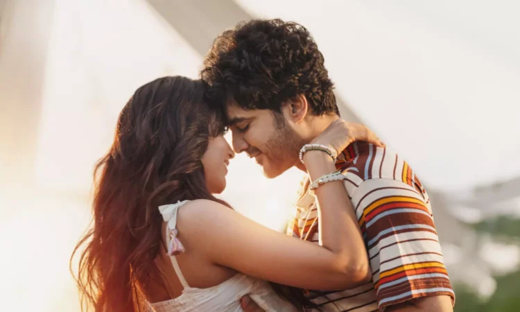 "Telusu Kada" Review