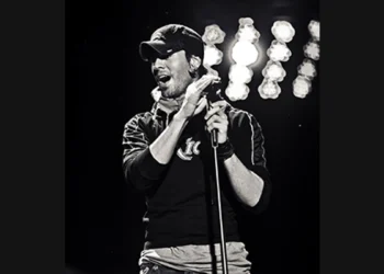 Enrique Iglesias India tour 2025