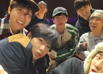 BTS OT7 Weverse Live moments