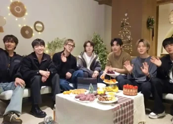 BTS Weverse Live Christmas New Year Comeback Album