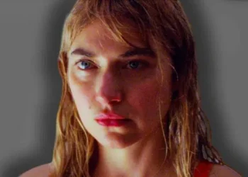 "The Chronology of Water" Review