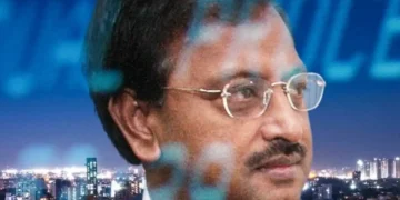 "Bad Boy Billionaires India" Review