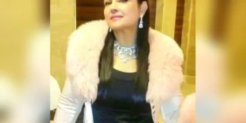 Alisha Chinai throwback photo