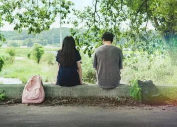 "Shining" New Poster