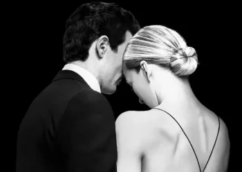 JFK Jr. and Carolyn Bessette love story series