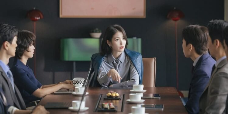 IU new drama "Perfect Crown"