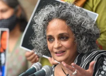 Arundhati Roy Walks Out of Berlinale Over Gaza Stance
