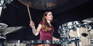 Watch RUSH Perform Live With New Drummer ANIKA NILLES For First Time