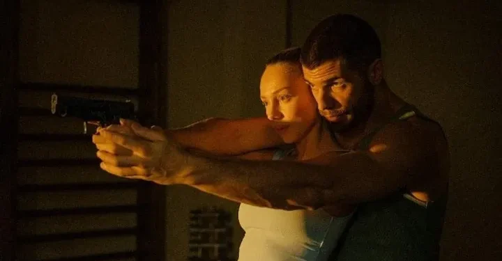 Ester Expósito "Drawn Together" Prime Video