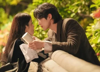 Why Is The Hit K-Drama "Perfect Crown" Locked Out of India?