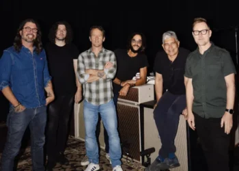 Foo Fighters "Your Favorite Toy" album release