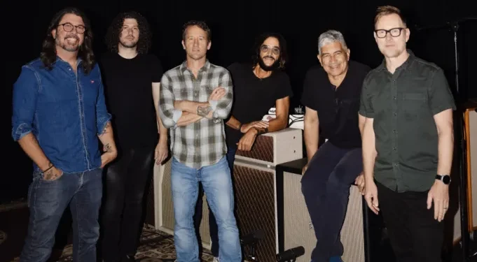 Foo Fighters "Your Favorite Toy" album release