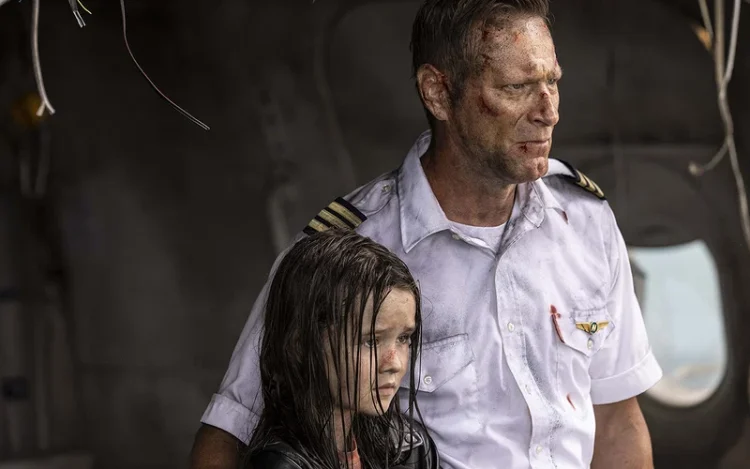 "Deep Water" Review: A Shallow, Bloody Splash