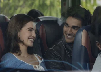 "Off Campus" review