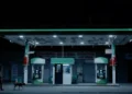 "The Gas Station Attendant" review