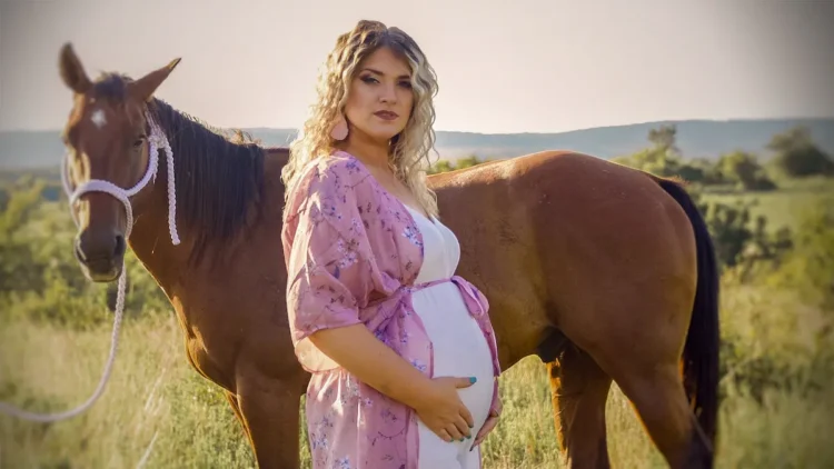 "Maternal Instinct" Netflix documentary review
