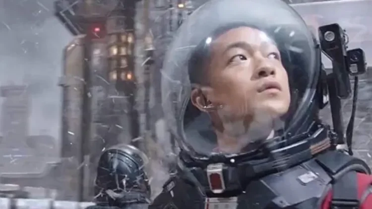 "The Wandering Earth" Netflix review