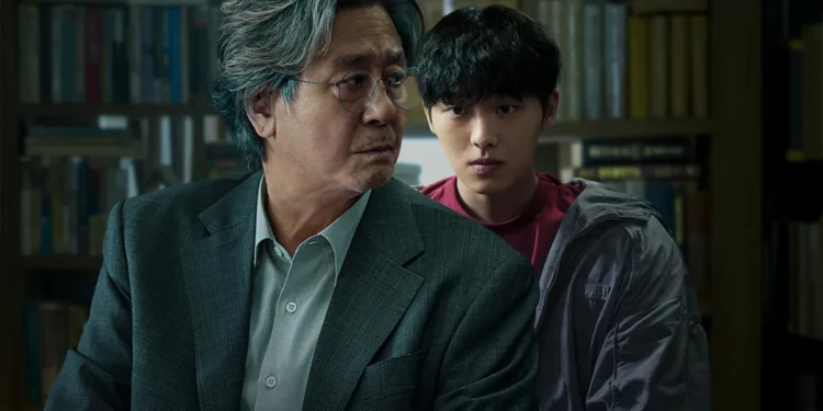 "Notes from the Last Row" review