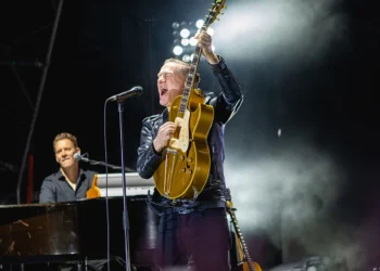 Bryan Adams "51st State" song