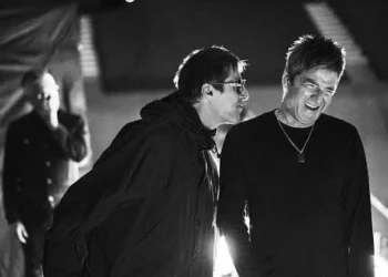 Oasis reunion documentary "Don't Look Back in Anger"