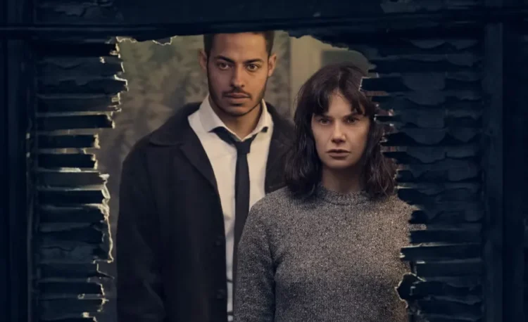 "The Woman in the Wall" Netflix