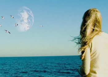 "Another Earth" review 15 years later