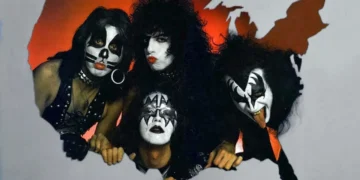 KISS "Destroys Anaheim ‘76" Live Album