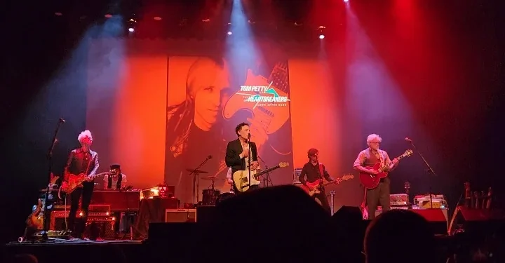 Wallflowers Australian tour 2026 "Bringing Down the Horse"