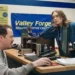 "Tires" Season 3 review