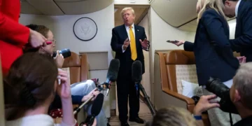 Netflix "Instadocs: The Decoy Plane"