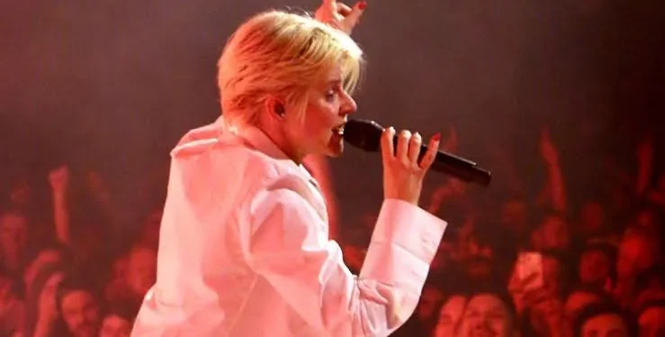 Robyn Live Review Kia Forum 2026