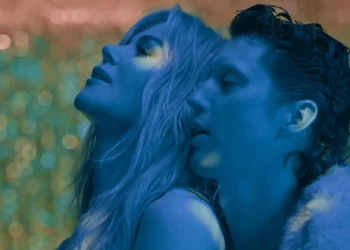Troye Sivan "She’s the Best" Review