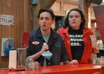 "Minimum Wage" Netflix Review