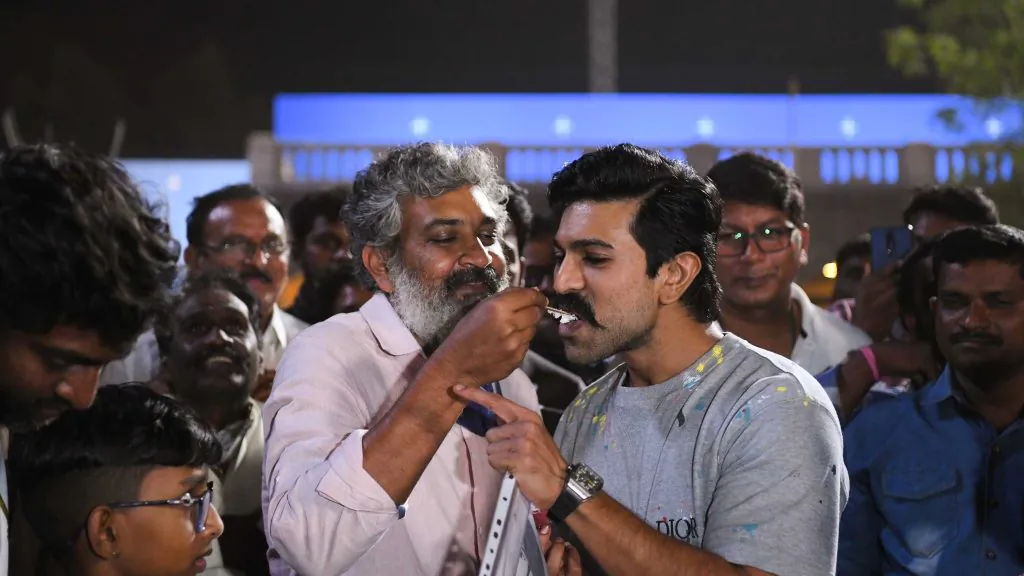 Chiranjeevi unveils 'Siddha'