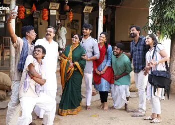 Ratnan Prapancha, mother, love, film