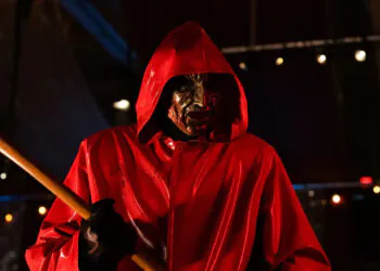 "Fear Street: Prom Queen" Review: A less engaging horror trope with more blood & gore