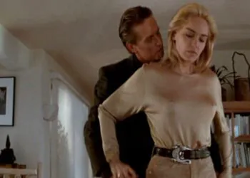 Bone-Chilling Dark Romantic Thrillers of All Times