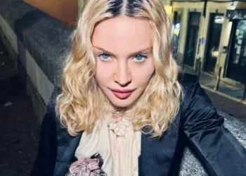 Madonna to mudwrestle in Miley Cyrus music video