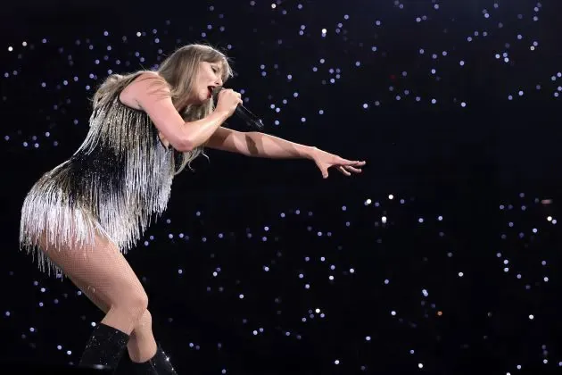 New album "The Life of a Showgirl" from Taylor Swift